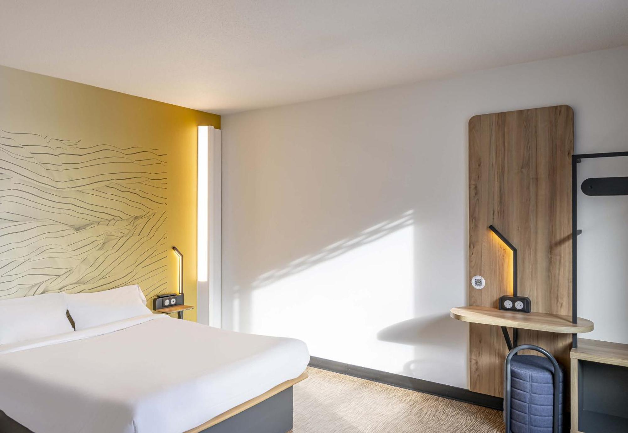 B&B Hotel Bordeaux Bassins A Flot Exterior photo